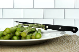 Ginsu Kiso 14-Piece Red Knife Set with Natural Block - Dishwasher Safe and  Always Sharp